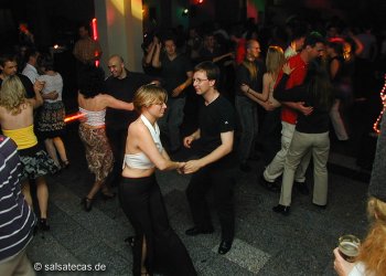 Salsa im Com-Center (anklicken zum Vergrern)